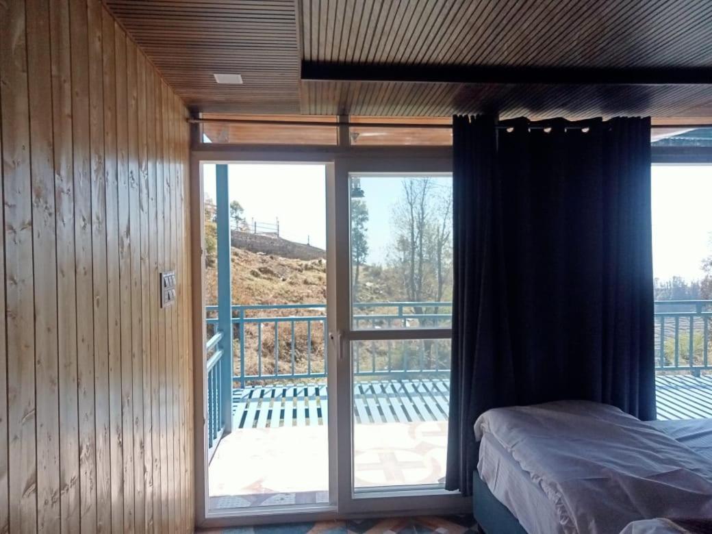 Silver Dew Resorts And Restaurant Dhanaulti Zewnętrze zdjęcie