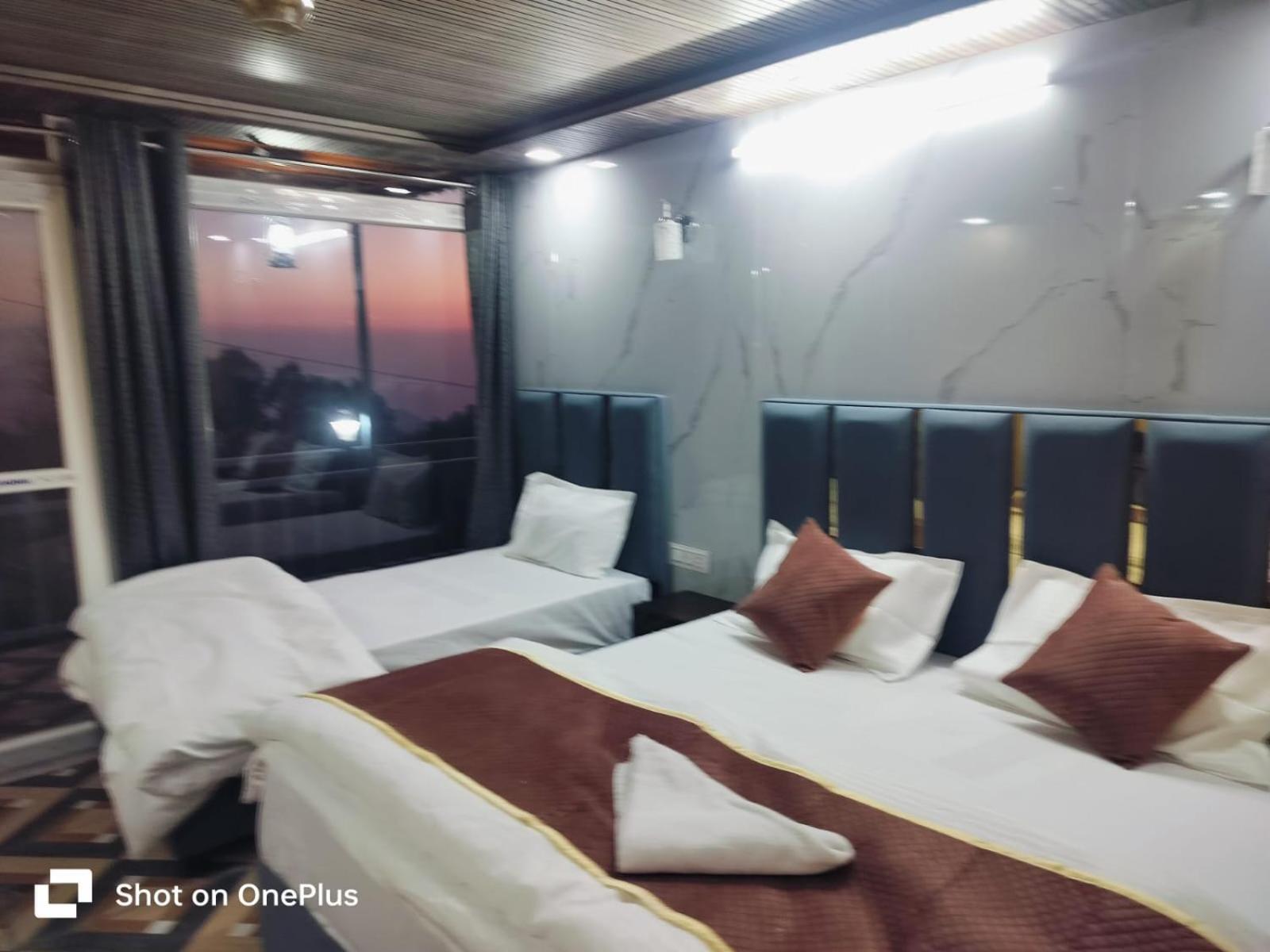Silver Dew Resorts And Restaurant Dhanaulti Zewnętrze zdjęcie