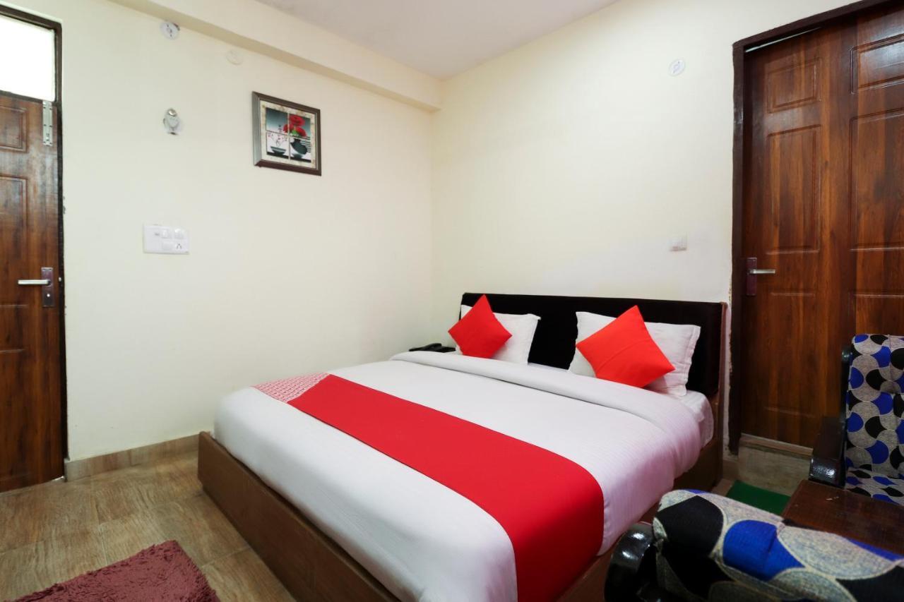 Silver Dew Resorts And Restaurant Dhanaulti Zewnętrze zdjęcie
