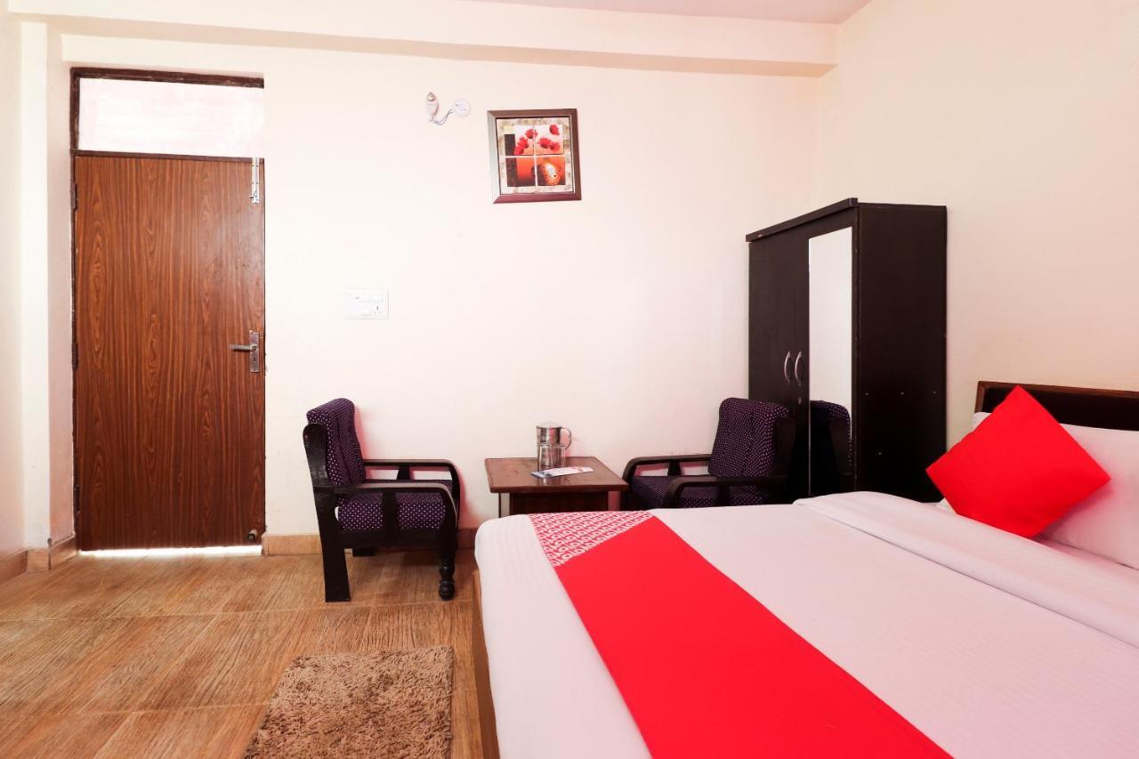 Silver Dew Resorts And Restaurant Dhanaulti Zewnętrze zdjęcie