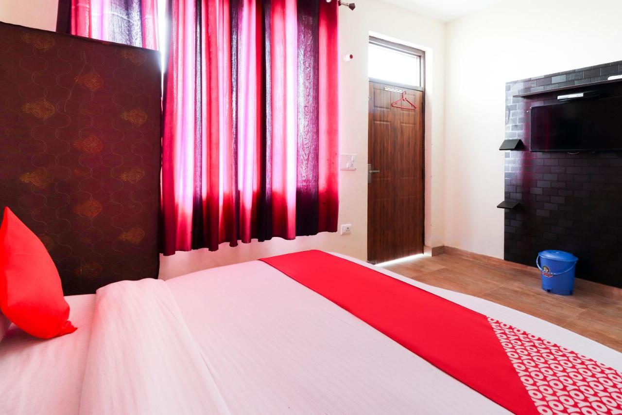 Silver Dew Resorts And Restaurant Dhanaulti Zewnętrze zdjęcie