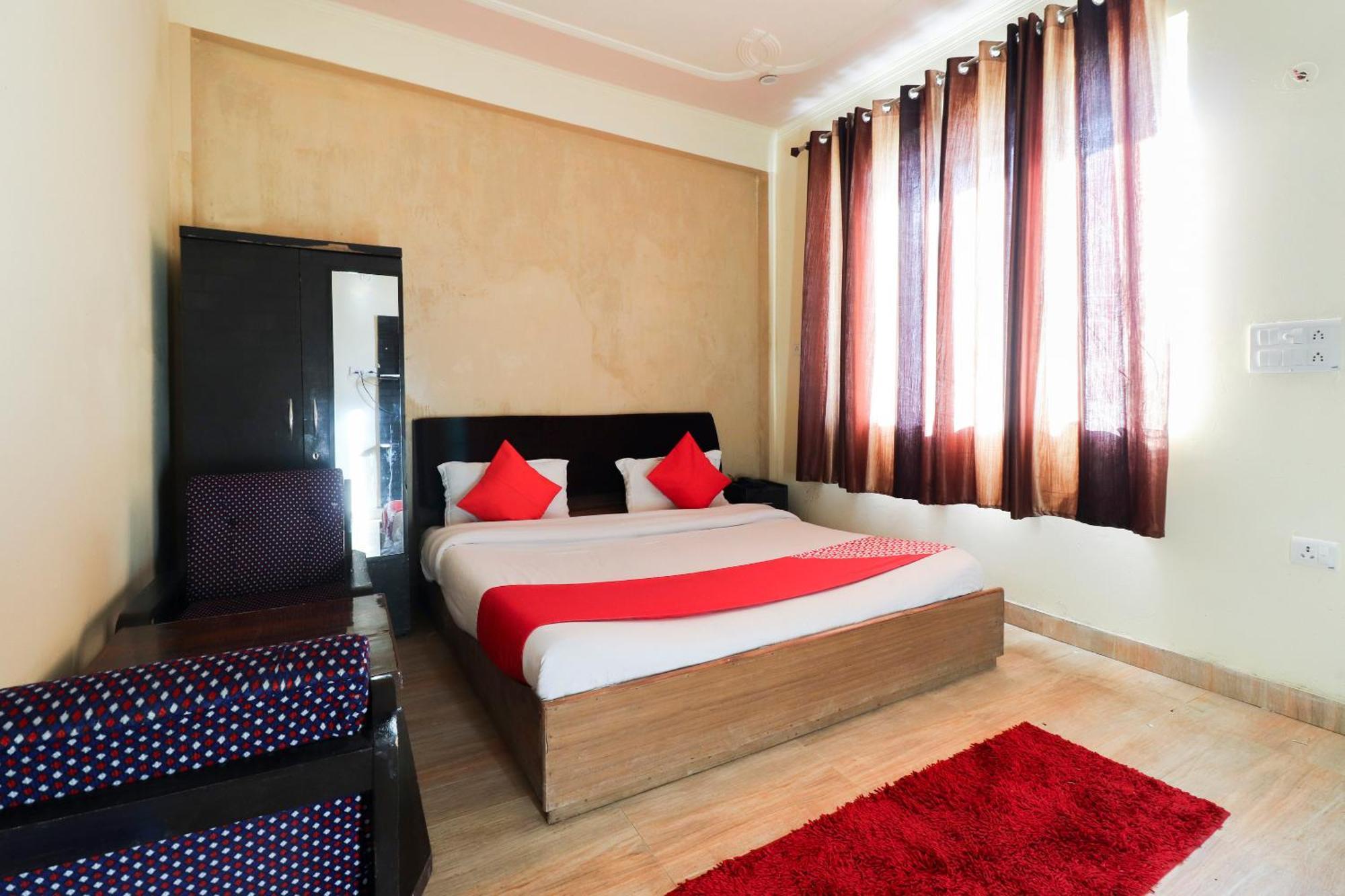 Silver Dew Resorts And Restaurant Dhanaulti Zewnętrze zdjęcie